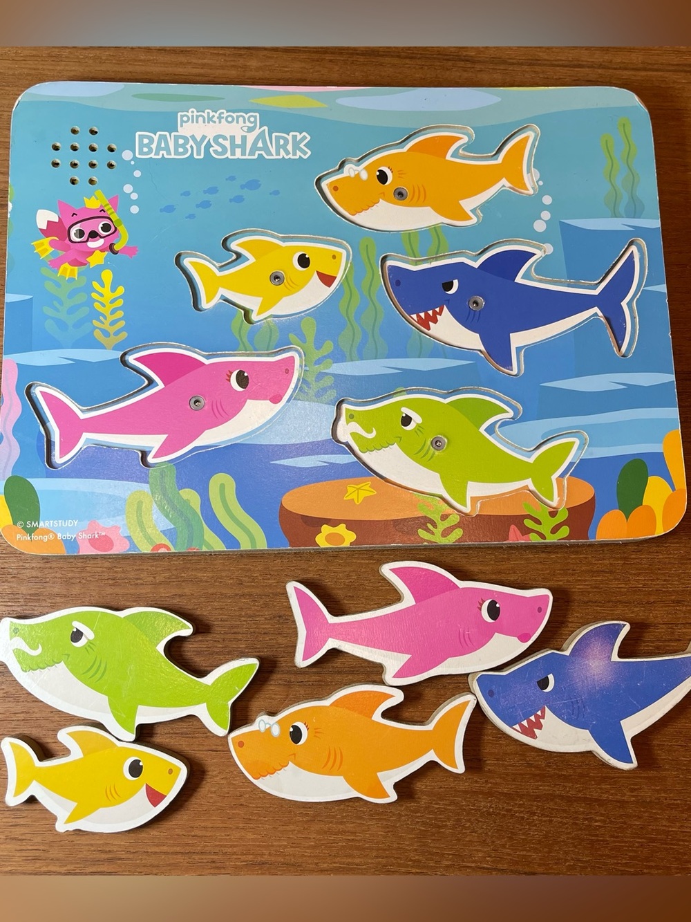 Pinkfong Baby Shark Wooden Sound Puzzle Musical 5 Piece Chunky Toddler Toy
